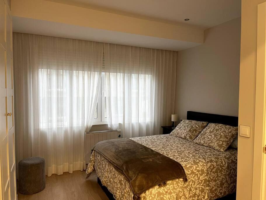Ferienwohnung Piso En El Centro De Ferrol Recien Reformado. Exterior foto